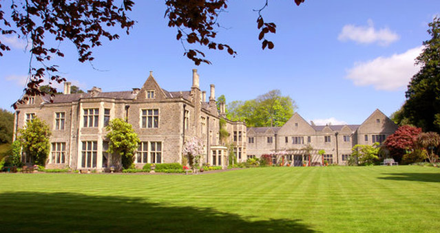 Right Angle Corporate Events Venues - Miskin Manor Country Hotel