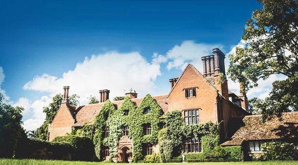 Right Angle Corporate Events Venues - Woodhall Manor, Suffolk